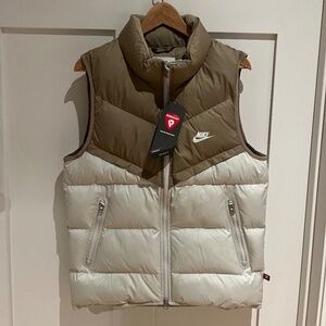Nike men’s primaloft storm fit puff vest NWT small